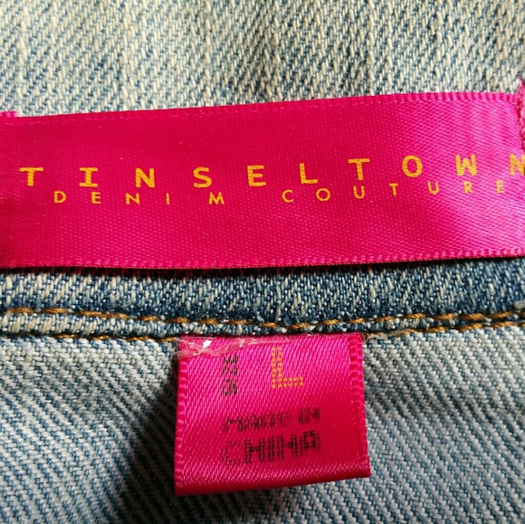 Custom Handcrafted Denim Vest - Picture 8 of 9